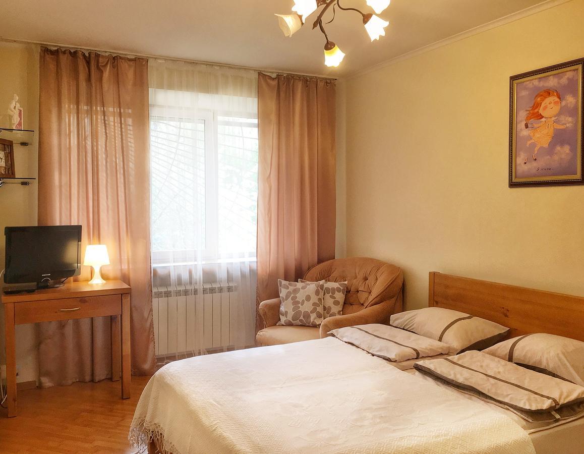 Apartments In The Center Kamianets-Podilskyi Exterior foto